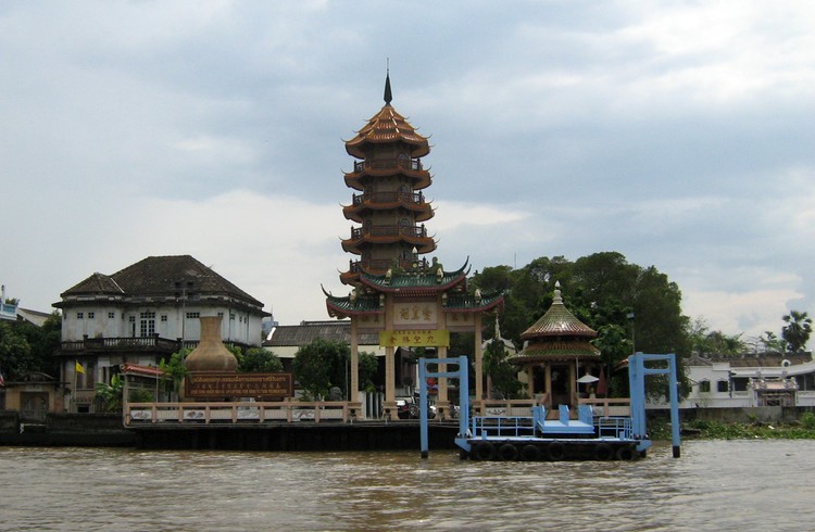 Китайский Храм Чи Чин Хор в Бангкоке
