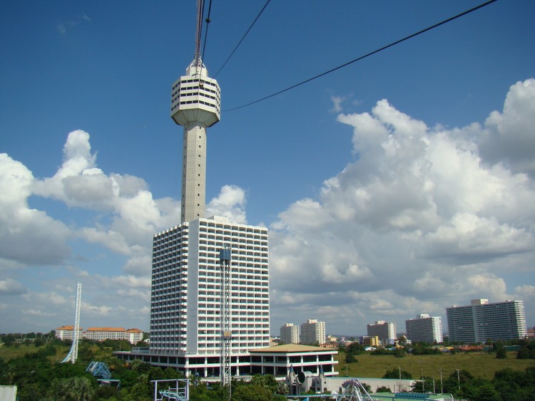 Башня Паттайя Парк