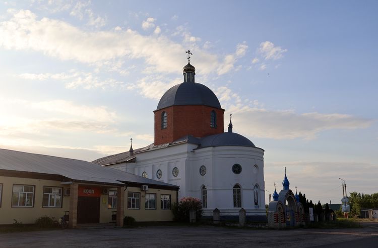 Никольская церковь в Бутылицах